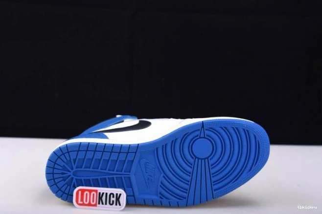 Reps TBkick White and Scott DH3227-105 1 Jordan Blue Air Travis 0813